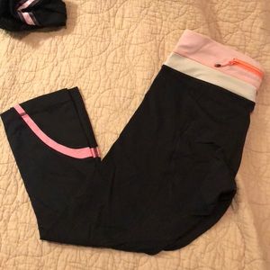 Lululemon Athletica - Run Inspires - Size 6